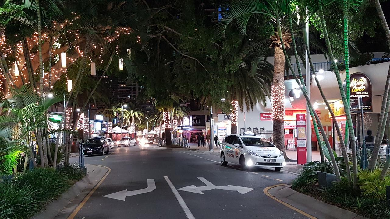 Monte Carlo Lägenhet Surfers Paradise Exteriör bild